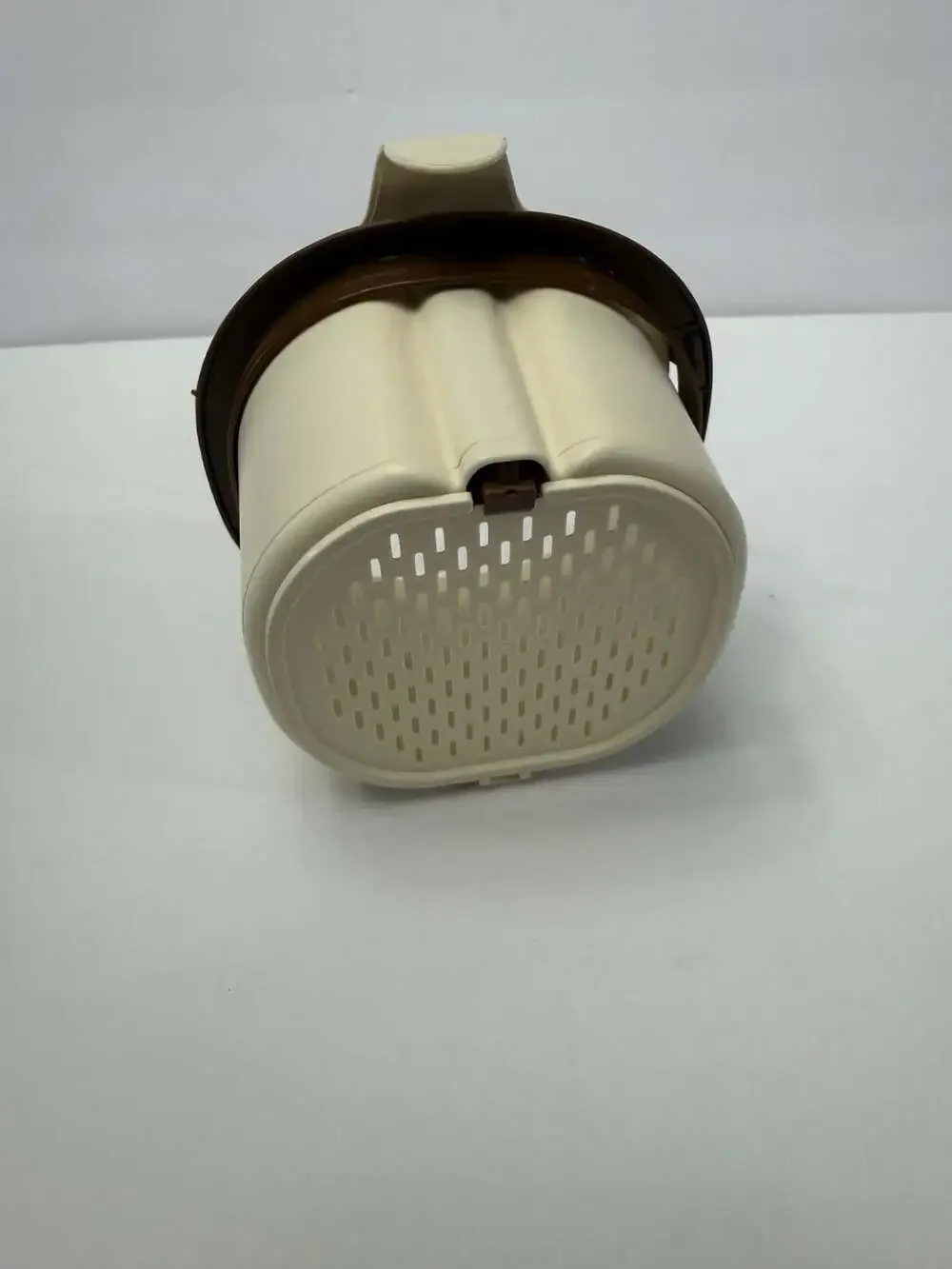 Hanging Sink Drain Basket for Kitchen, Multifunctional With Press-to-Dump Bottom